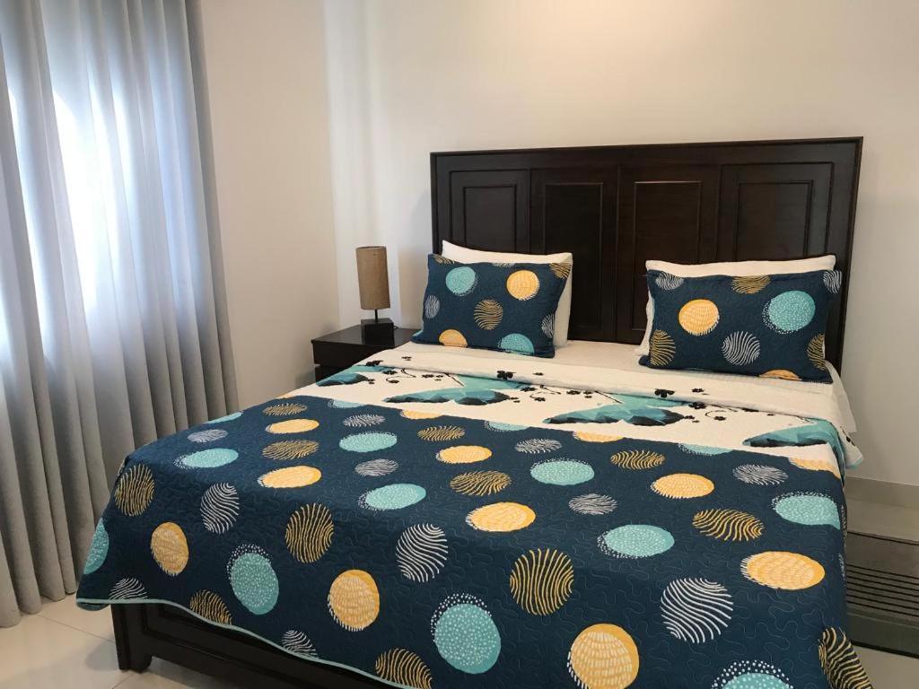 Cozy Battaramulla *